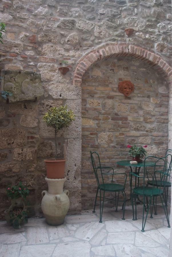 Piccola Corte Ascoli Piceno Exterior photo